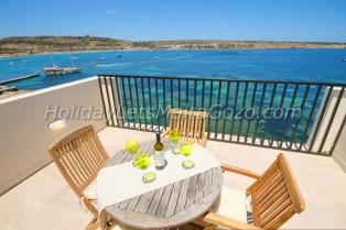 Holiday Let Malta Mellieha Sea Front Penthouse tunnara penthouse