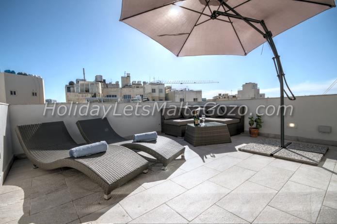 Holiday Let Malta Sliema  penthouse deluxe