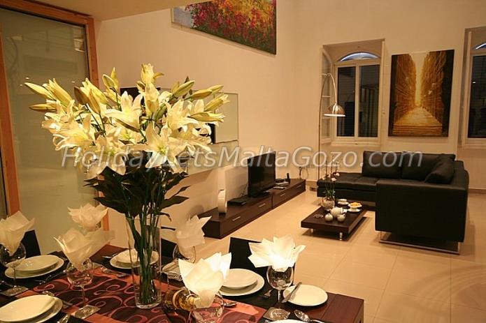 Holiday Let Malta Valletta Apartment old mint no2